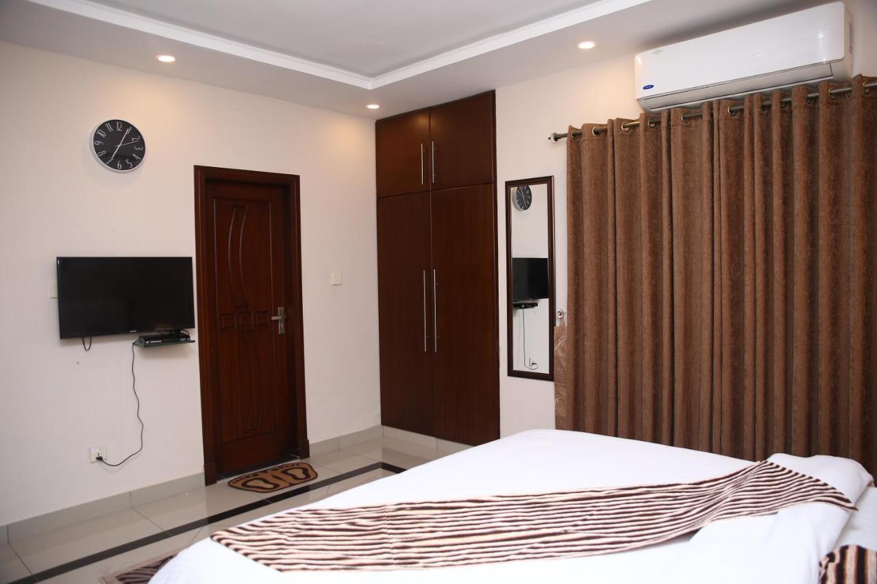 Safari Club 3 Bahria Town Hotel Ravalpindi Kültér fotó